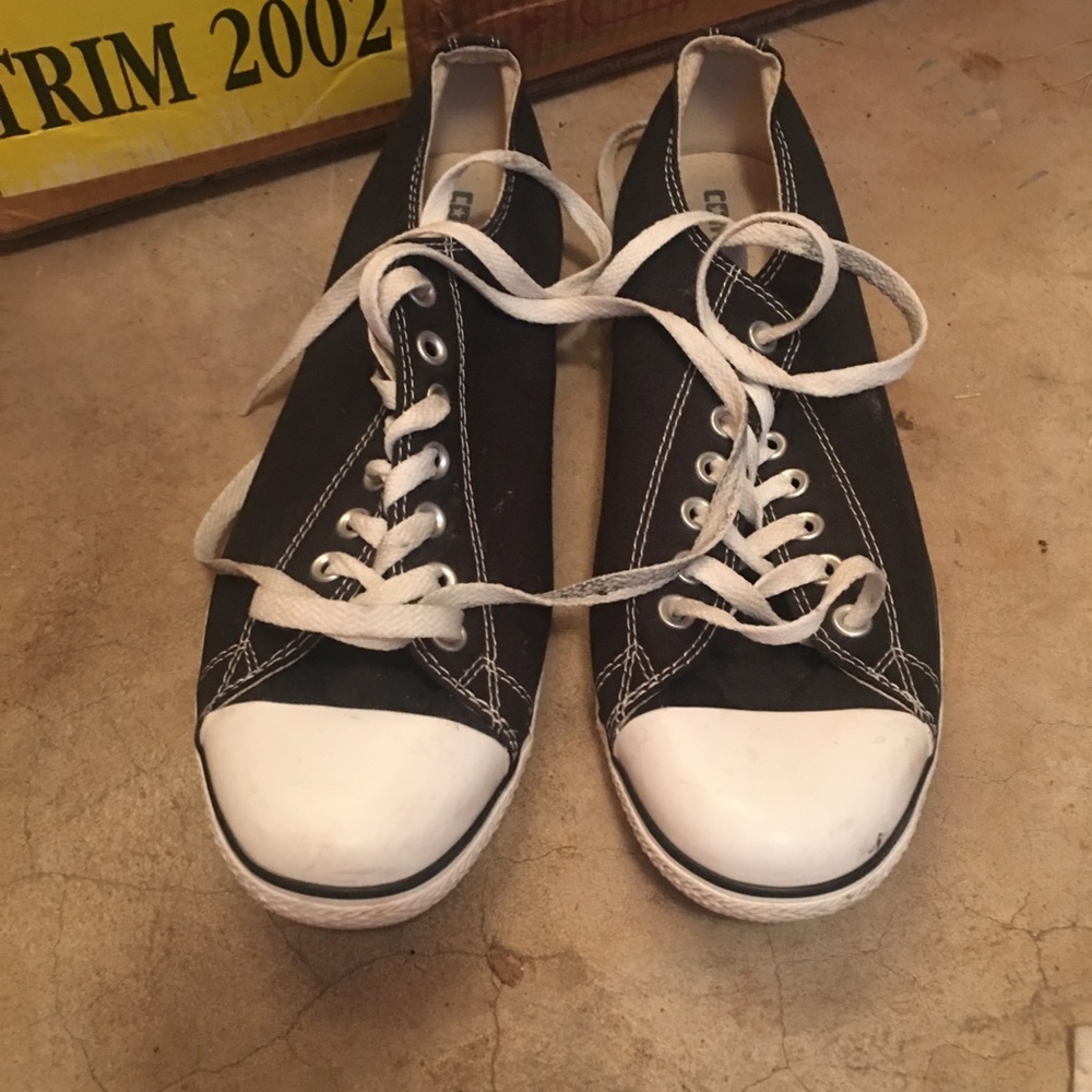 Men’s converse size 10